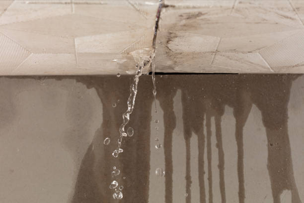 Professional Flood Damage Cleanup technician working in Firebaugh, CA